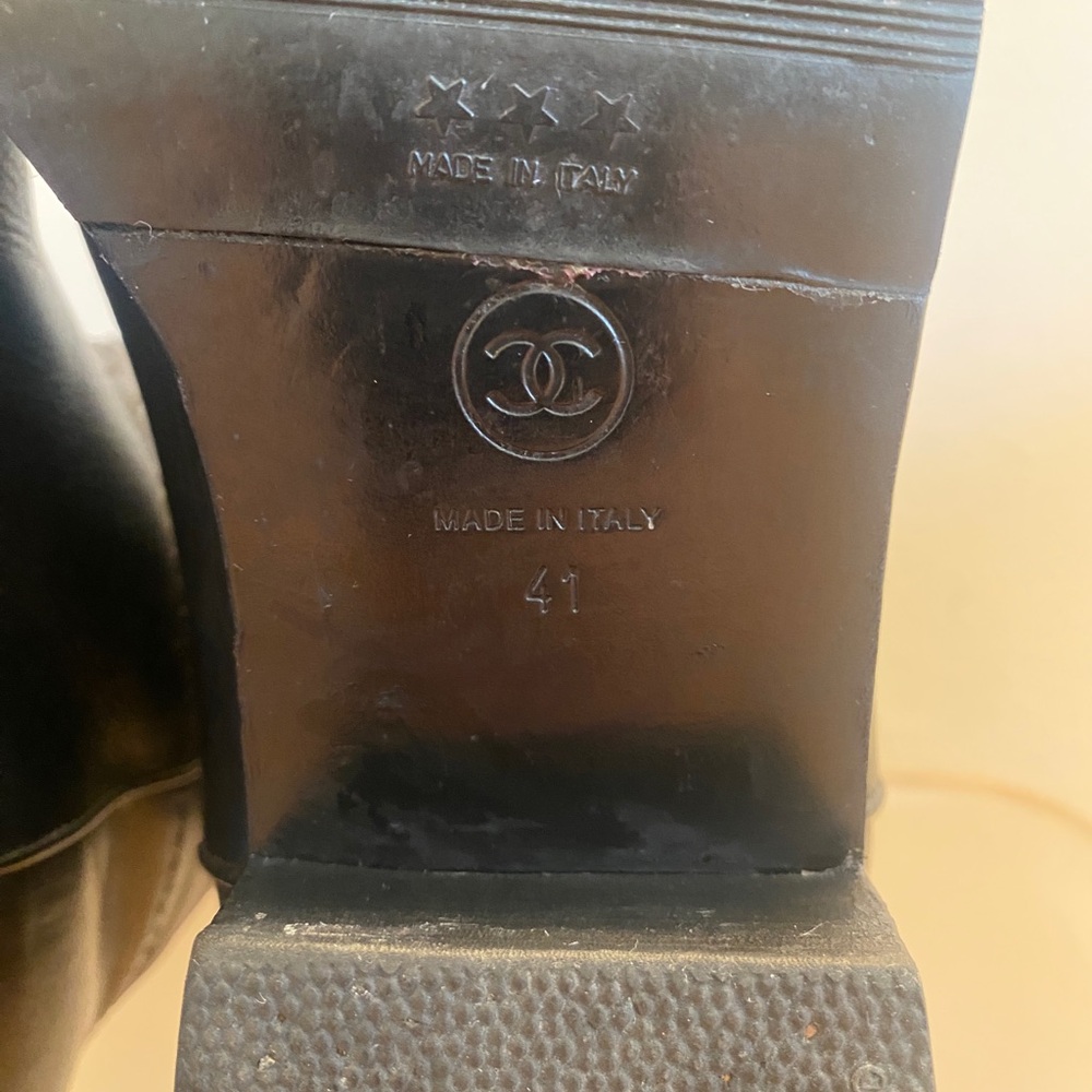 CHANEL
Interlocking CC Logo Leather Moto Boots - Picture 8 of 11